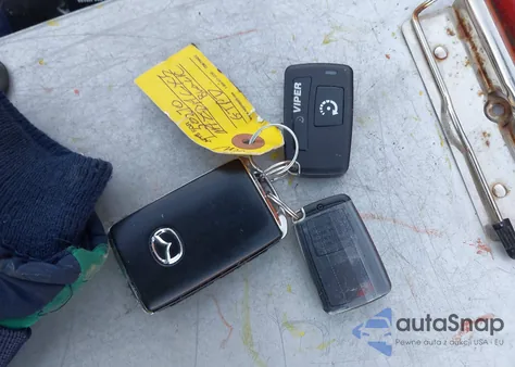 2022 Mazda Cx-5 2.5 S Premium Plus z USA, uszkodzony, nr VIN JM3KFBEM2N1587194